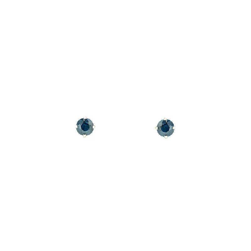 14 Karat White Gold Blue Sapphire Studs