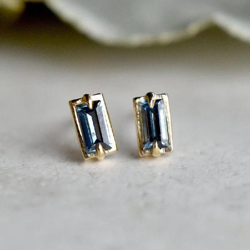 Nova Blue Sapphire Baguette Studs