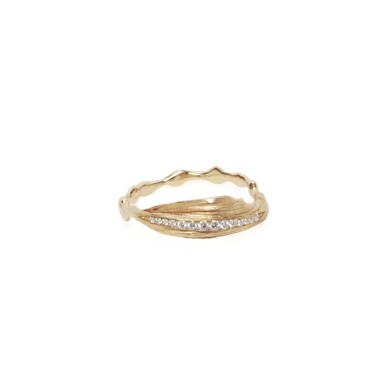 Palea Pavé 14K Gold Ring w. Diamond