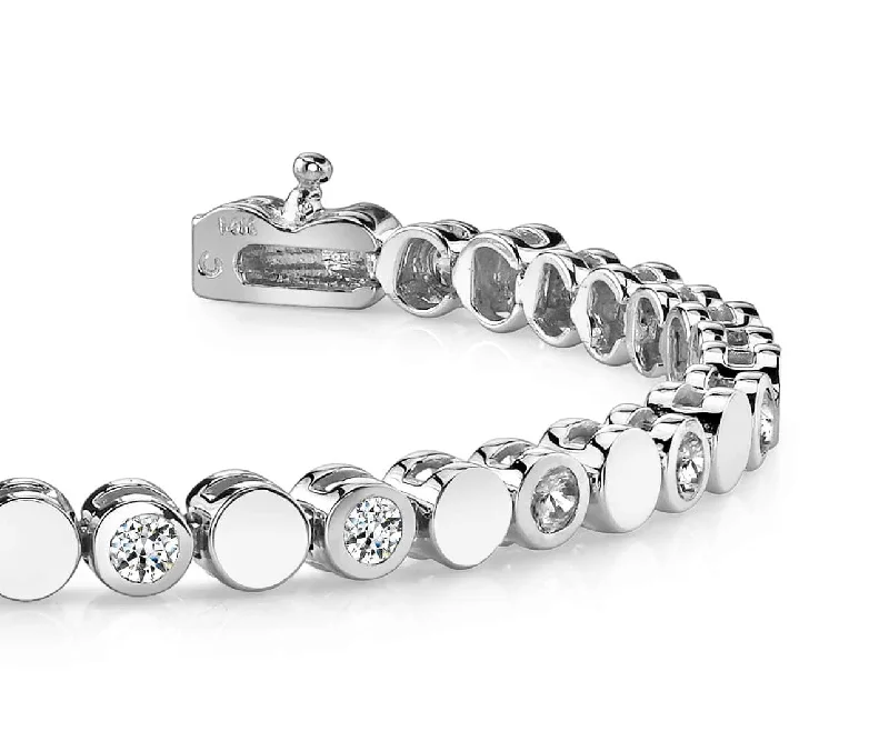 Classic Alternating Circle And Diamond Bracelet with 2.55 ct.(finished) 3.5mm