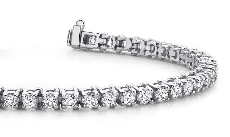 Classic Four Prong Round Diamond  Tennis Bracelet with 4.06 ct.(finished) 2.7mm