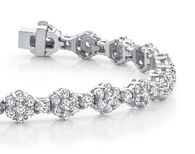 Cluster Flower Link Diamond Bracelet with 4.21 ct.(finished) 1.5mm, 2mm, 2.5mm