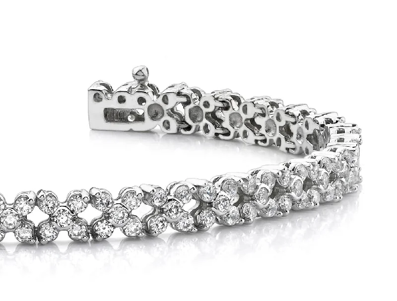 Diamond Round Flower Diamond Bracelet with 3.91 ct.(finished) 1.8mm, 1.8mm