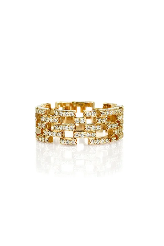 Middle Brick 18K Gold Ring w. Diamonds